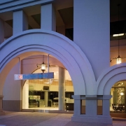 Retail Banking Branch : Art Exhibit-Pasadena
